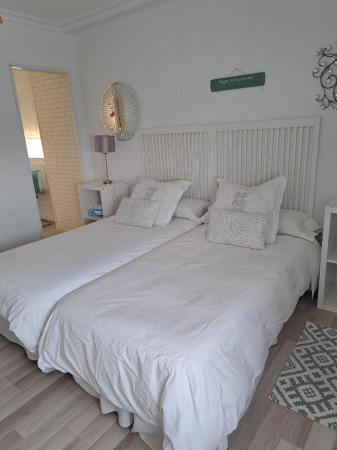 Apartamentos Flamenco B&B Seville Luaran gambar